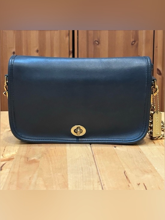 Coach Handbags - Like new Navy Vintage Coach Penny Pocket Clutch Purse 9755